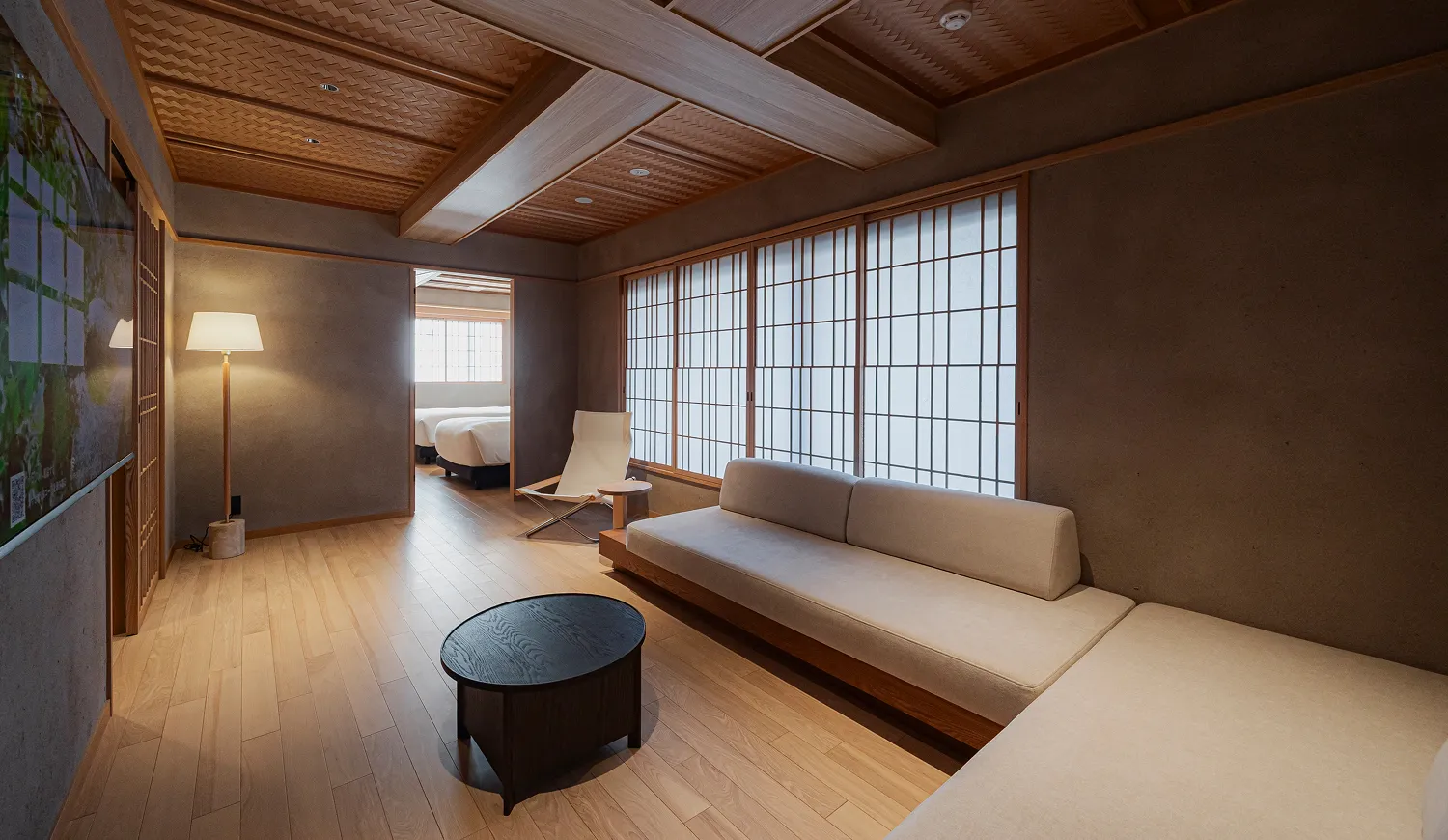 シンプルで落ち着いた設えが、心にそっと寄り添います。